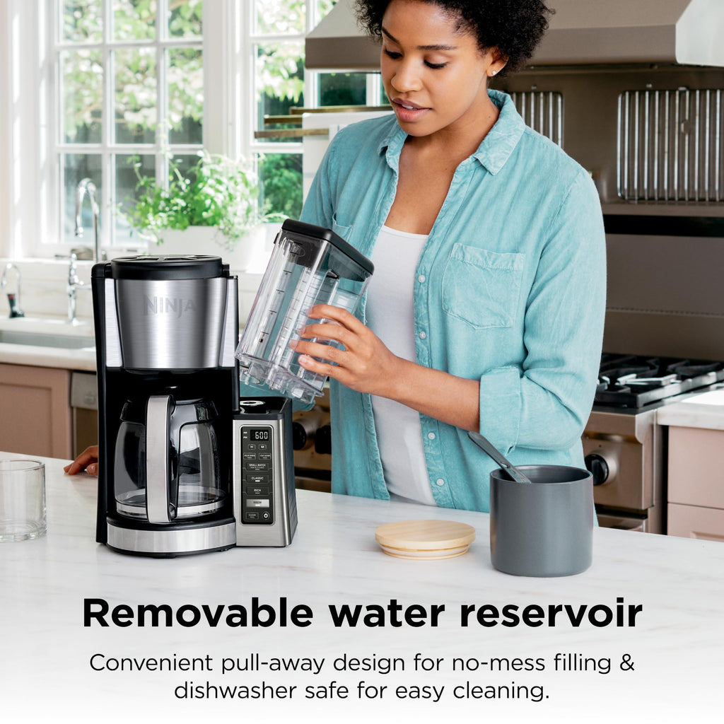 12 Cup Glass Carafe Stainless Steel Coffee Maker M30136